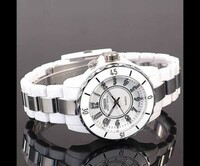 ◆◇◆-SALE-◆◇◆ 超軽量 デザイン 腕時計 ホワイト白 男女共用 【ハミルトン オメガ カシオ シチズン セイコー 福袋】