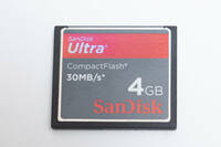 #81p SanDisk サンディスク Ultra 4GB 30MB/s CFカード コンパクトフラッシュ CF