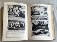 ★[A43003・特価洋書 Ford THE DUST AND GLORY A RACING HISTORY ] BY LEO LEVINE★
