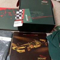 jaguar racing グッズ多数　本　帽子　ポーチ　パッド　ポーチなど　F1 ジャガー