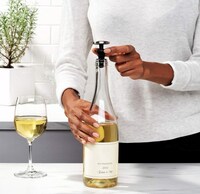 シリコンボトルストッパー ワイン　シャンパン　鮮度維持　OXO オクソ SteeL スティール 拡張　ワインストッパー 瓶　ボトルストッパー