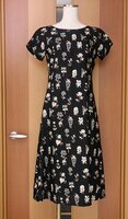 【美品】シビラ・豪華刺繍ワンピース（黒）定価9.79万円
