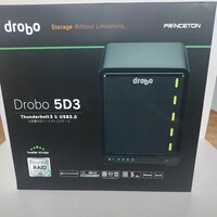 【未使用品】 Drobo 5D 5台分のディスクスロット搭載で、余裕の大容量に対応。USB3.0 & Thunderbolt3にも対応したスタンダードモデル。