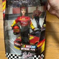 Barbie NASCAR Official #94 (マクドナルドのレーシングスーツ姿のバービー) 並行輸入品