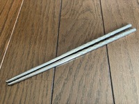 ステンレス製　箸　おはし　長さ20.5cm　径5.8mm　16g　シルバー、銀色　未使用　保管品　軽量　衛生的　永久的　虫歯菌　予防　送料無料