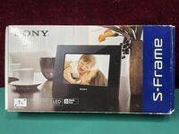 未使用品　SONY ソニー　S-Frame デジタルフォトフレーム　DPF-D710　(60s)