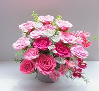 ☆フェルトで作ったピンクのバラの花とカーネーションの花、可愛い花たち☆