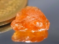 2.97ct 新品・ファイヤーオレンジ 天然スペサルタイト(spessartite)ガーネット原石 マダガスカル産