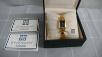 ブランド祭 時計祭 GIVENCHY ジバンシィ クオーツ 腕時計 ゴールドカラー 文字盤ブラック レディース 使用品 自宅長期保管品 ジャンク