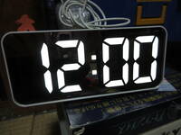 R060410　断捨離　処分　「IKEA　デジタル時計」　保管品 USED　通電確認済　