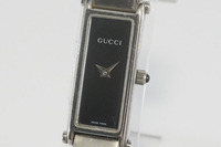1円~【694】GUCCI／グッチ　1500L　クオーツ　黒　ブラック文字盤　バングル　レディース　腕時計