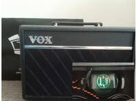 VOX Pathfider 10 シルバー＆ブラック　【スピーカーはJesen P6V-8】