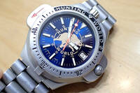 レア ◆ハンティングワールド/スイス製 SPORTABOUT ブルー文字盤 ◆ ダブルフェイス/コンパス内蔵 方位磁針 メンズ腕時計