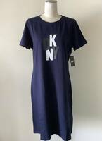 DKNYダナキャランニューヨーク新品L♪紺色Tシャツ普段着ワンピース（パジャマ可）