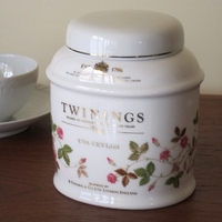 TWINING トワイニング　紅茶　容器　