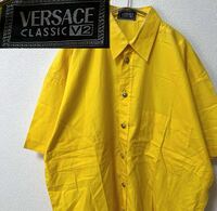 VERSACE CLASSIC V2 ヴェルサーチ 半袖シャツ Ｍサイズ　半袖 シャツ 