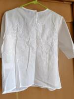 アニエスベー　半袖カットソー　花柄刺繍　綿１００%　　　サイズ36
