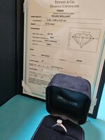 【美品】ティファニー　ダイヤモンドリング　婚約指輪　エンゲージリング　プラチナ 0.72カラット ティファニー