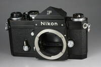 ファインダー美品 Nikon ニコン F アイレベル ブラック 744万台 フィルム 一眼レフ カメラ 動作確認済み #41
