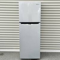 甲MJ17574　クリーニング済　動作確認済　2018年製　227L　ハイセンス　Hisense　冷凍冷蔵庫　2ドア冷蔵庫　HR-B2301　シルバー　生活家電