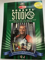 【未開封】NHL トレーディングカードレターボックス DONRUSS STUDIO 97-98
