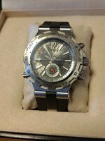 ブルガリ　ディアゴノ　プロフェッショナル 腕時計　DP42S　GMT　美品　dp42