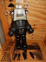 ☆ROBBY THE ROBOT ☆今でも大人気の　ロビー・ザ・ロボット　☆全高約62cm、超特大の程度の良いロボット☆