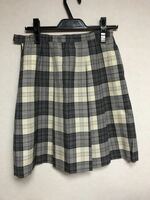 スコッチハウス　プリーツスカート　薄いグレー　チェック　未使用　サイズ160A 中学受験　面接