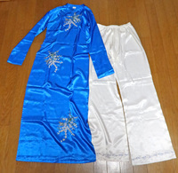 サテン光沢シルク　アオザイドレス　長袖　濃い水色＆白色　つるつる生地　フォーマル　ベトナム　民族衣装　パーティ　リメイク　チャイナ