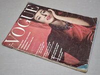 古書ワケあり【洋雑誌/女性ファッション誌】VOGUE ヴォーグ 英語版 1961年11月号