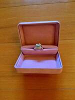ハローキティ　オリジナル宝飾リング　指輪9号2000年記念公式発行　ダイヤモンド