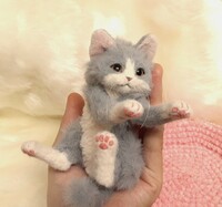手のひらサイズの猫ちゃんとピンク色の毛糸ベッド☆ぬいぐるみ☆ハンドメイド