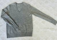 美品　UNIQLO　ユニクロ　カシミヤ100%　ニット　長袖　セーター　レディース　Mサイズ　グレー　cashmere