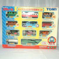TOMY プラレール トーマスとにぎやか貨車セット 電車 レール おもちゃ/100サイズ