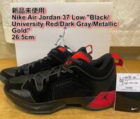 新品未使用　Nike Air Jordan 37 Low Black/University Red/Dark Gray/Metallic Gold 26.5cm