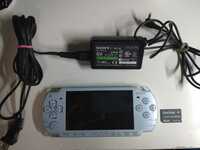 ④【動作確認済】 PSP 本体 PSP-2000 フェリシア・ブルー メモリースティック 2GB 充電器