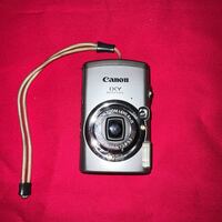 Canon キャノン デジタルカメラ DIGITAL IXY カメラ IXYDIGITAL810IS 通電確認 