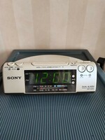 SONY ラジオ機能付きアラームクロック ICF-C470